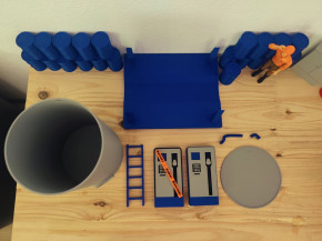 Hoftankstelle mit Zapfsäule